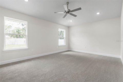 Casa en venta en Palm Coast, Florida, 3 dormitorios, 165.37 m2 № 2280227 - foto 12