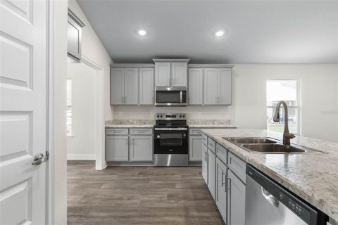 Casa en venta en Palm Coast, Florida, 3 dormitorios, 165.37 m2 № 2280227 - foto 7