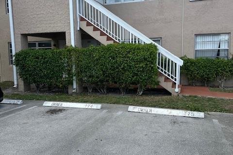 Condo à Coral Springs, Floride, 2 chambres  № 2279298
