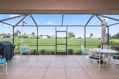 House in Lakeland, Florida 3 bedrooms, 163.32 sq.m. № 1903494 - photo 4