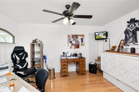 House in Lakeland, Florida 3 bedrooms, 163.32 sq.m. № 1903494 - photo 9