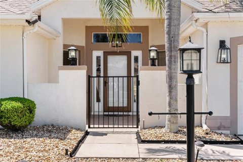 Casa en venta en The Villages, Florida, 3 dormitorios, 199.28 m2 № 1649327 - foto 4