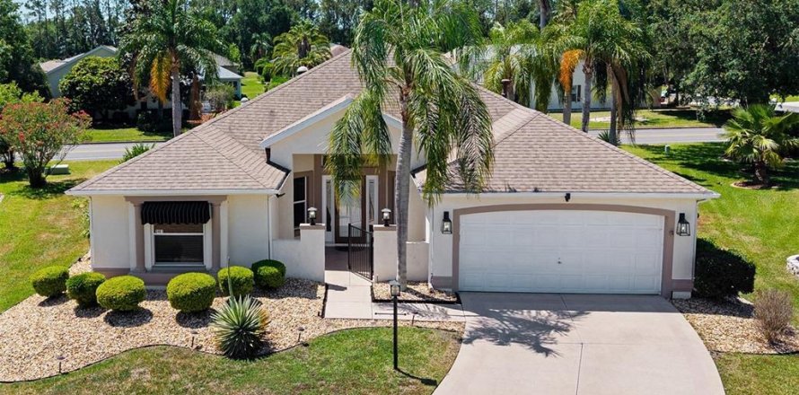 Casa en The Villages, Florida 3 dormitorios, 199.28 m2 № 1649327
