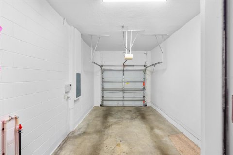 Condo in Orlando, Florida, 2 bedrooms № 2106061 - photo 21