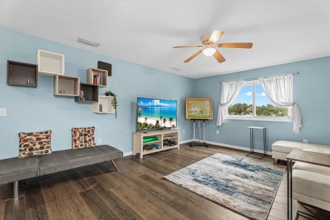 House in Lakewood Ranch, Florida 3 bedrooms, 205.22 sq.m. № 2403367 - photo 29