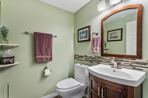 House in Lakewood Ranch, Florida 3 bedrooms, 205.22 sq.m. № 2403367 - photo 11
