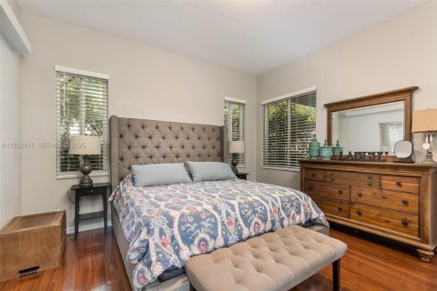 Casa en venta en Weston, Florida, 4 dormitorios, 172.71 m2 № 1983130 - foto 17