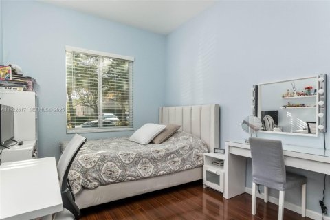 Casa en venta en Weston, Florida, 4 dormitorios, 172.71 m2 № 1983130 - foto 26