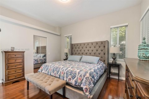 Casa en venta en Weston, Florida, 4 dormitorios, 172.71 m2 № 1983130 - foto 18