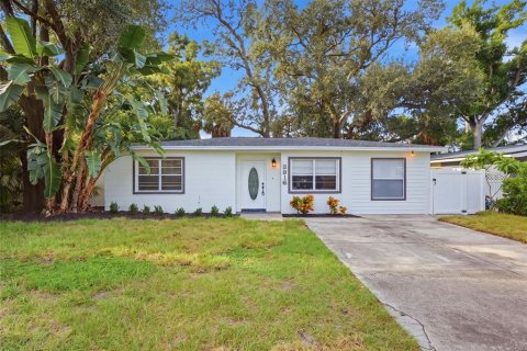Casa en Tampa, Florida 3 dormitorios, 129.88 m2 № 2371333
