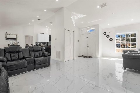Villa ou maison à vendre à Spring Hill, Floride: 3 chambres, 141.4 m2 № 2279942 - photo 10