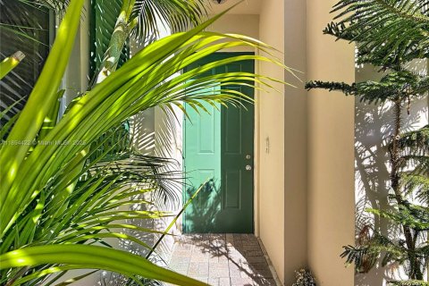 Townhouse in Boca Raton, Florida 4 bedrooms, 194.07 sq.m. № 1947288 - photo 3