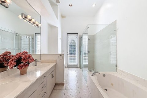 Townhouse in Boca Raton, Florida 4 bedrooms, 194.07 sq.m. № 1947288 - photo 21