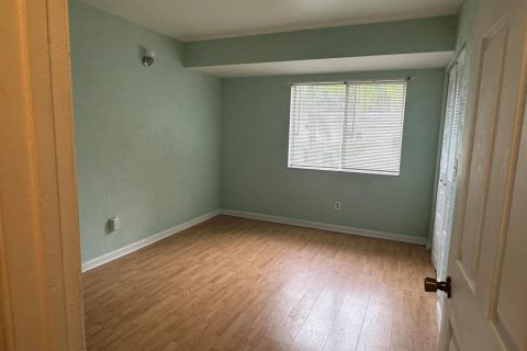 House in Port St. Lucie, Florida 3 bedrooms, 130.81 sq.m. № 2353041 - photo 19