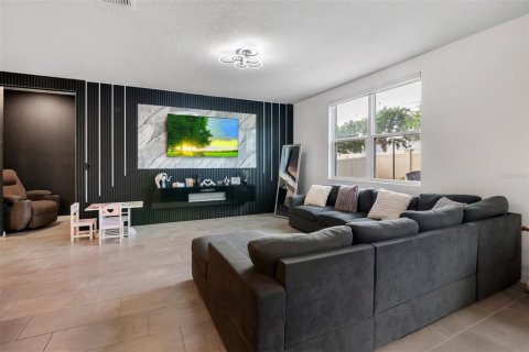 Villa ou maison à vendre à Haines City, Floride: 4 chambres, 170.94 m2 № 2405215 - photo 10