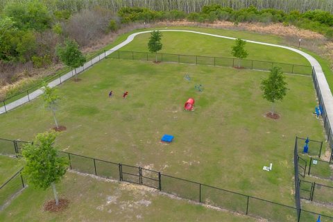 Villa ou maison à vendre à Haines City, Floride: 4 chambres, 170.94 m2 № 2405215 - photo 27