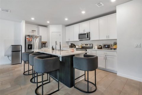 Villa ou maison à vendre à Haines City, Floride: 4 chambres, 170.94 m2 № 2405215 - photo 9