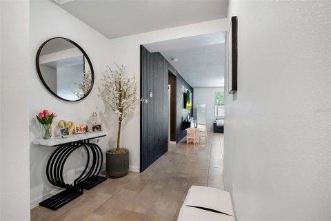 Villa ou maison à vendre à Haines City, Floride: 4 chambres, 170.94 m2 № 2405215 - photo 7