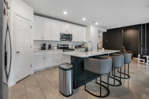 Villa ou maison à vendre à Haines City, Floride: 4 chambres, 170.94 m2 № 2405215 - photo 12