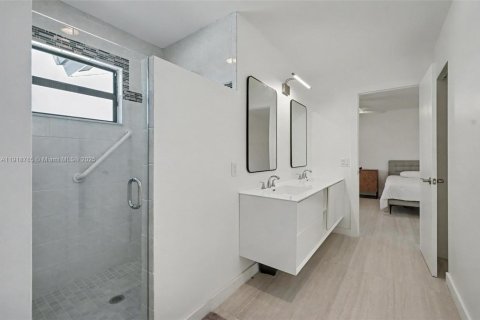 Casa en venta en Boca Raton, Florida, 3 dormitorios, 214.6 m2 № 2062029 - foto 29