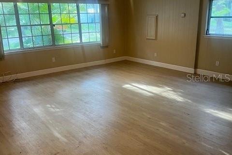 Villa ou maison à louer à Tampa, Floride: 4 chambres, 206.89 m2 № 2131217 - photo 3