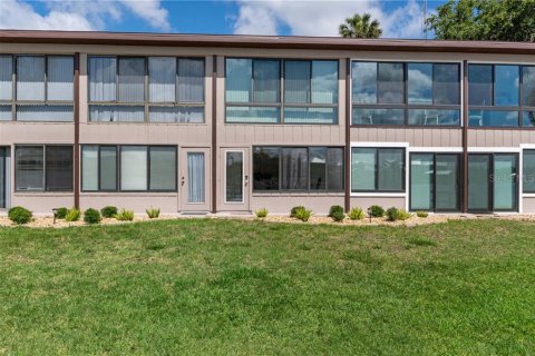 Copropriété à vendre à Homosassa, Floride: 1 chambre № 2405323 - photo 27