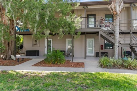 Copropriété à vendre à Homosassa, Floride: 1 chambre № 2405323 - photo 8