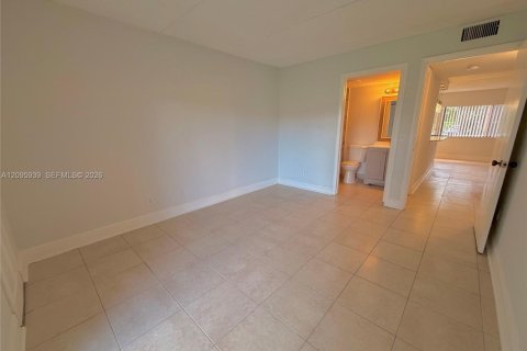 Copropriété à louer à Boynton Beach, Floride: 2 chambres, 83.61 m2 № 2385103 - photo 15