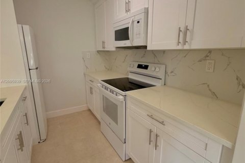 Copropriété à louer à Boynton Beach, Floride: 2 chambres, 83.61 m2 № 2385103 - photo 7