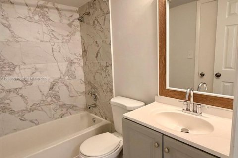 Copropriété à louer à Boynton Beach, Floride: 2 chambres, 83.61 m2 № 2385103 - photo 17