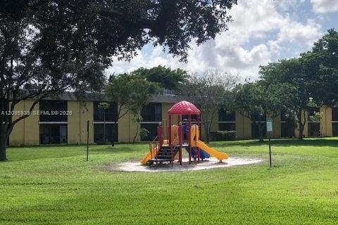 Copropriété à louer à Boynton Beach, Floride: 2 chambres, 83.61 m2 № 2385103 - photo 27