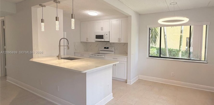 Condo à Boynton Beach, Floride, 2 chambres  № 2385103