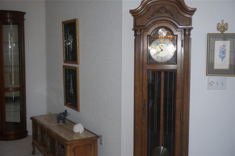 Casa en venta en Ocala, Florida, 3 dormitorios, 217.39 m2 № 1899586 - foto 10
