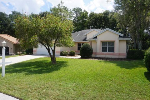 Casa en venta en Ocala, Florida, 3 dormitorios, 217.39 m2 № 1899586 - foto 1