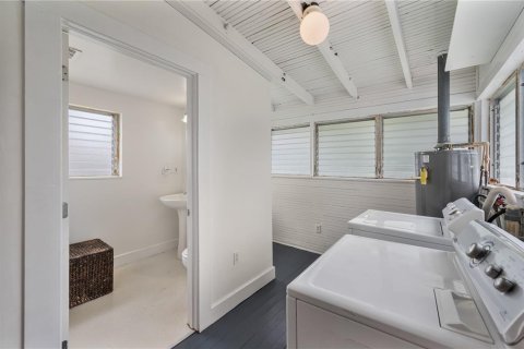 House in Lakeland, Florida 2 bedrooms, 138.98 sq.m. № 2316693 - photo 22