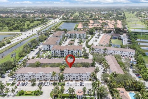 Condominio en venta en Miramar, Florida, 3 dormitorios, 132.48 m2 № 1983583 - foto 27