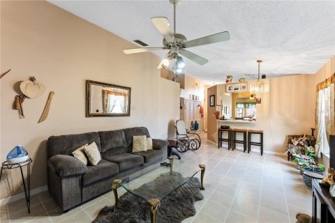 Casa en venta en Orlando, Florida, 3 dormitorios, 119.66 m2 № 1907464 - foto 9