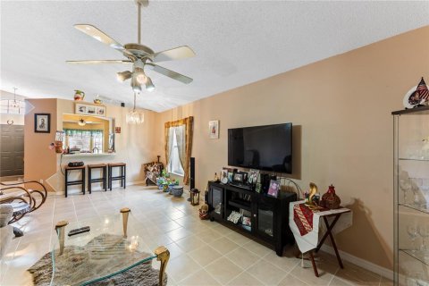 Casa en venta en Orlando, Florida, 3 dormitorios, 119.66 m2 № 1907464 - foto 10