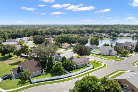 Casa en venta en Orlando, Florida, 3 dormitorios, 119.66 m2 № 1907464 - foto 25