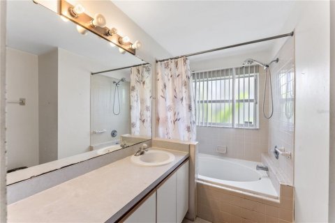 Casa en venta en Orlando, Florida, 3 dormitorios, 119.66 m2 № 1907464 - foto 19
