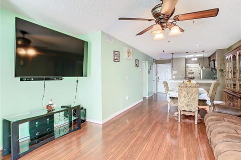 Condominio en venta en Tampa, Florida, 2 dormitorios, 91.97 m2 № 1052400 - foto 11