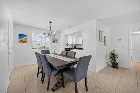 Copropriété à vendre à Winter Park, Floride: 2 chambres, 95.32 m2 № 2131780 - photo 11