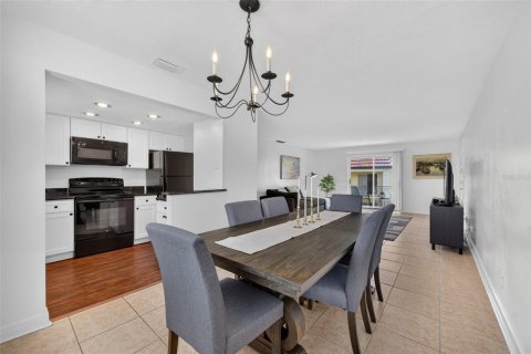 Copropriété à vendre à Winter Park, Floride: 2 chambres, 95.32 m2 № 2131780 - photo 10