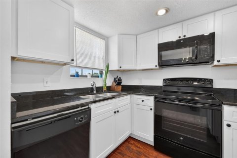 Copropriété à vendre à Winter Park, Floride: 2 chambres, 95.32 m2 № 2131780 - photo 7