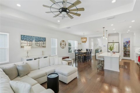 House in Bradenton, Florida 4 bedrooms, 226.12 sq.m. № 2099325 - photo 16