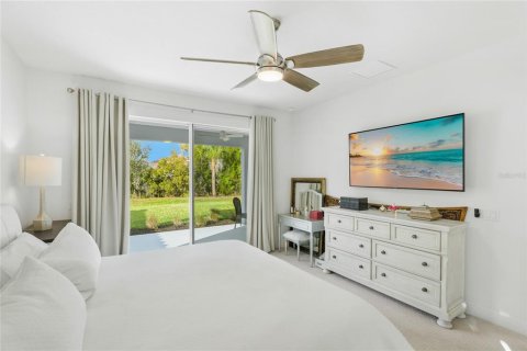 House in Bradenton, Florida 4 bedrooms, 226.12 sq.m. № 2099325 - photo 19