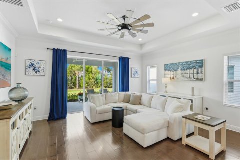 House in Bradenton, Florida 4 bedrooms, 226.12 sq.m. № 2099325 - photo 13
