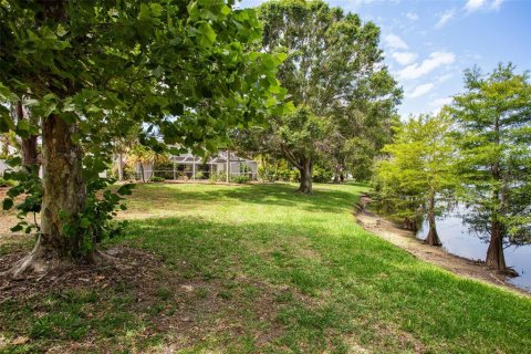 House in Tampa, Florida 3 bedrooms, 190.26 sq.m. № 1771660 - photo 23