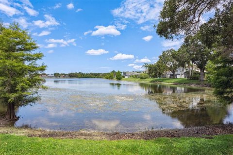 House in Tampa, Florida 3 bedrooms, 190.26 sq.m. № 1771660 - photo 25