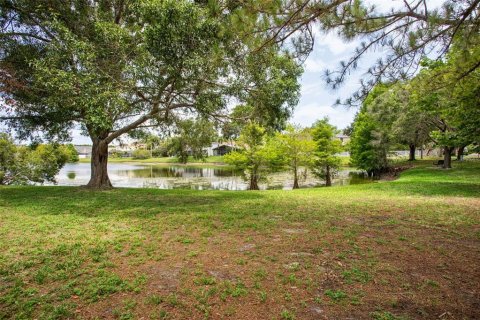 House in Tampa, Florida 3 bedrooms, 190.26 sq.m. № 1771660 - photo 24